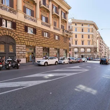 Palazzo Giorgioli דירה *